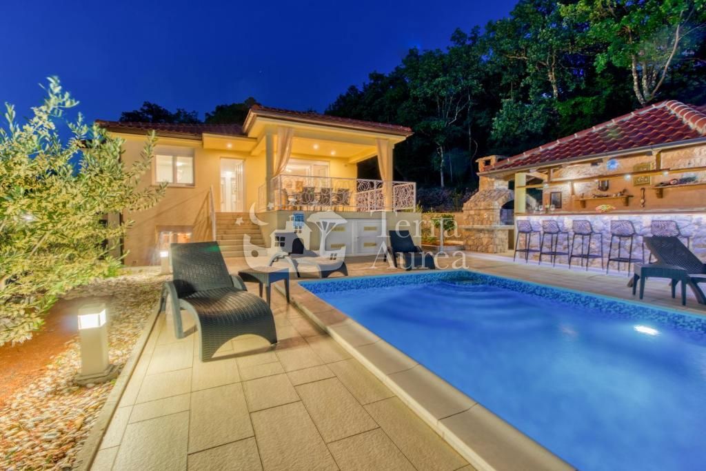 Vila Omišalj, 260m2
