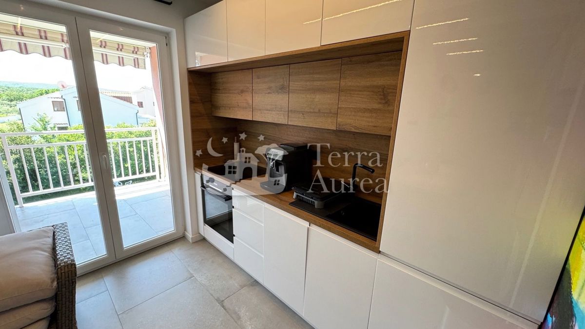 Apartma Malinska, Malinska-Dubašnica, 81m2
