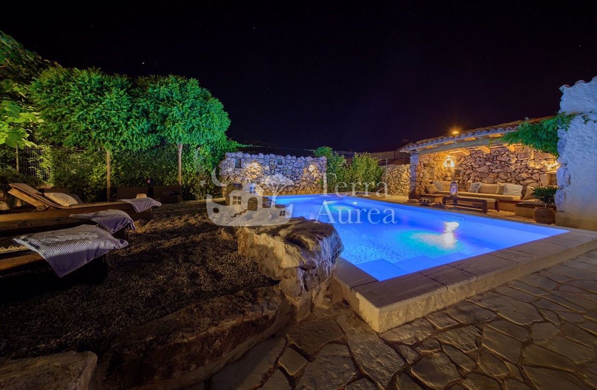 Vila Malinska, Malinska-Dubašnica, 270m2