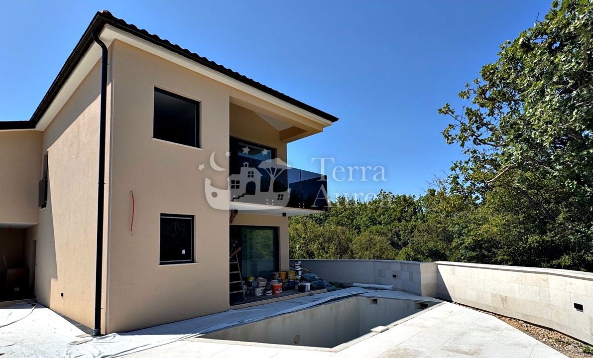 Hiša Dobrinj, 140m2