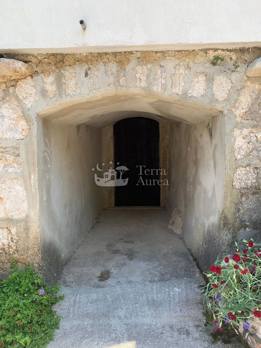 Hiša Županje, Dobrinj