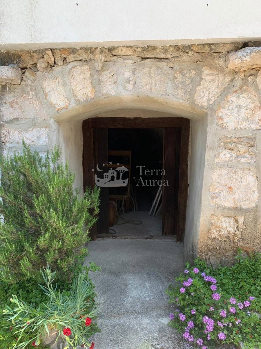 Hiša Županje, Dobrinj