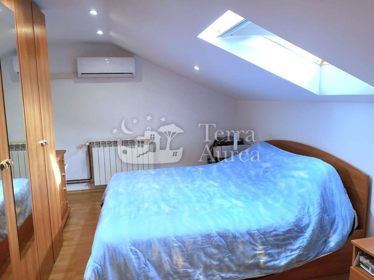 Apartma Bogovići, Malinska-Dubašnica, Grdine 8 i 10, 110m2