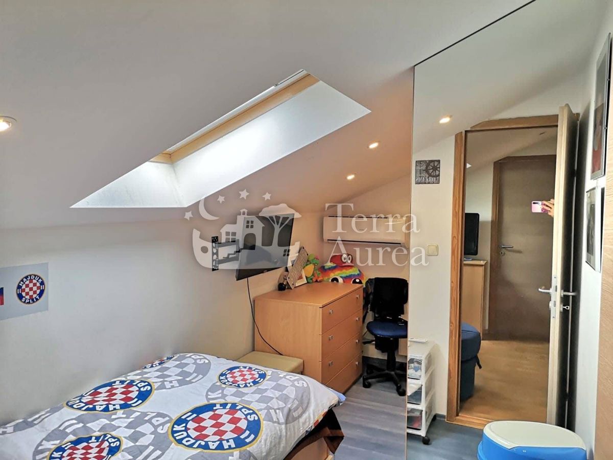Apartma Bogovići, Malinska-Dubašnica, Grdine 8 i 10, 110m2
