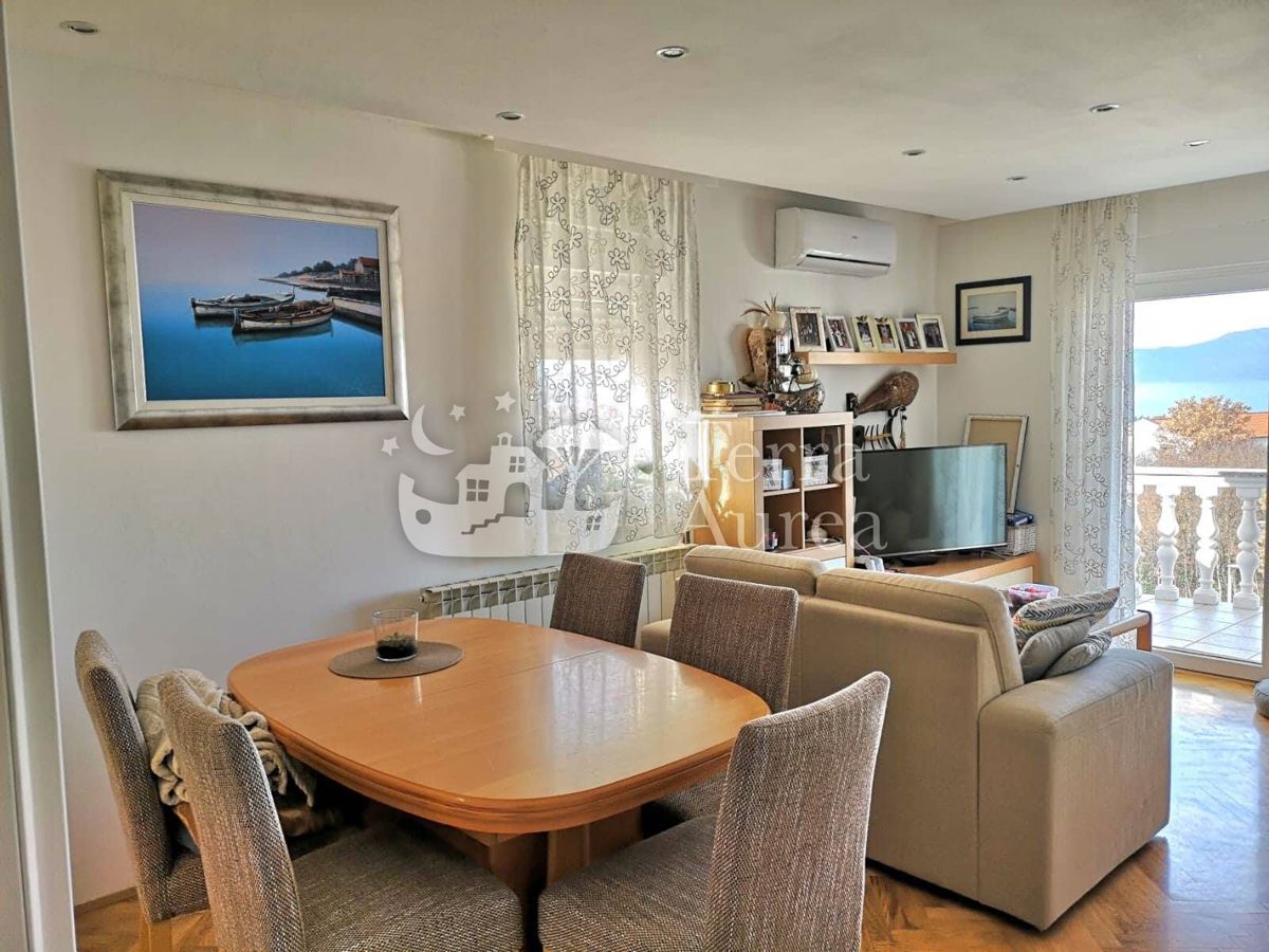 Apartma Bogovići, Malinska-Dubašnica, Grdine 8 i 10, 110m2