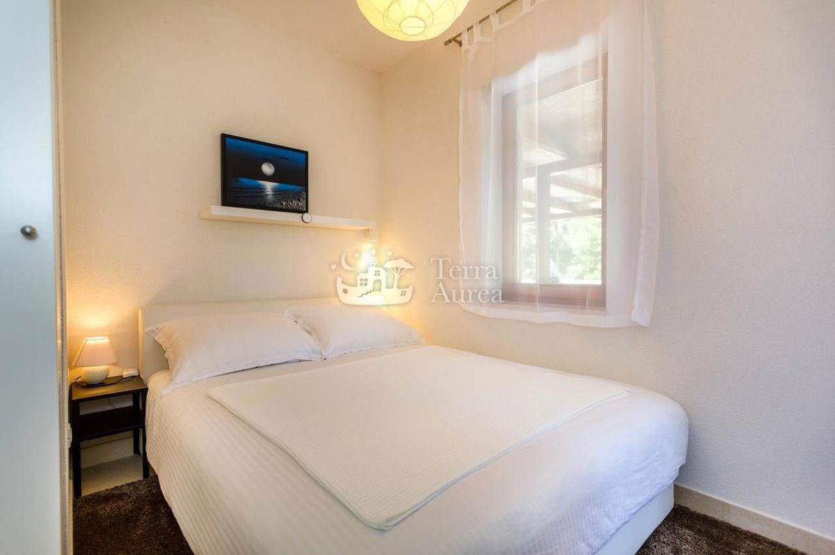 Trosoben apartma v prvi vrsti od morja, Krk, Ježevac, panoramski pogled na morje