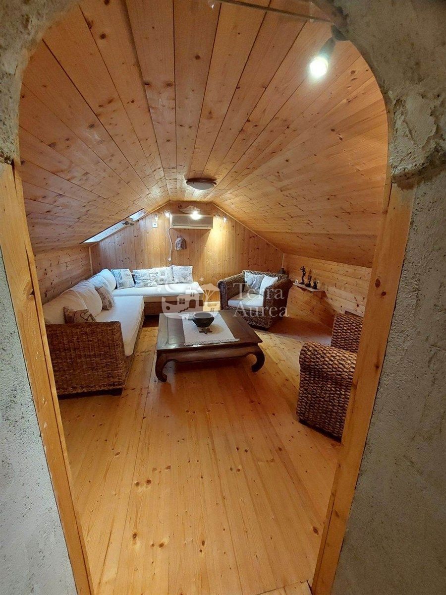 Hiša Omišalj, 152m2