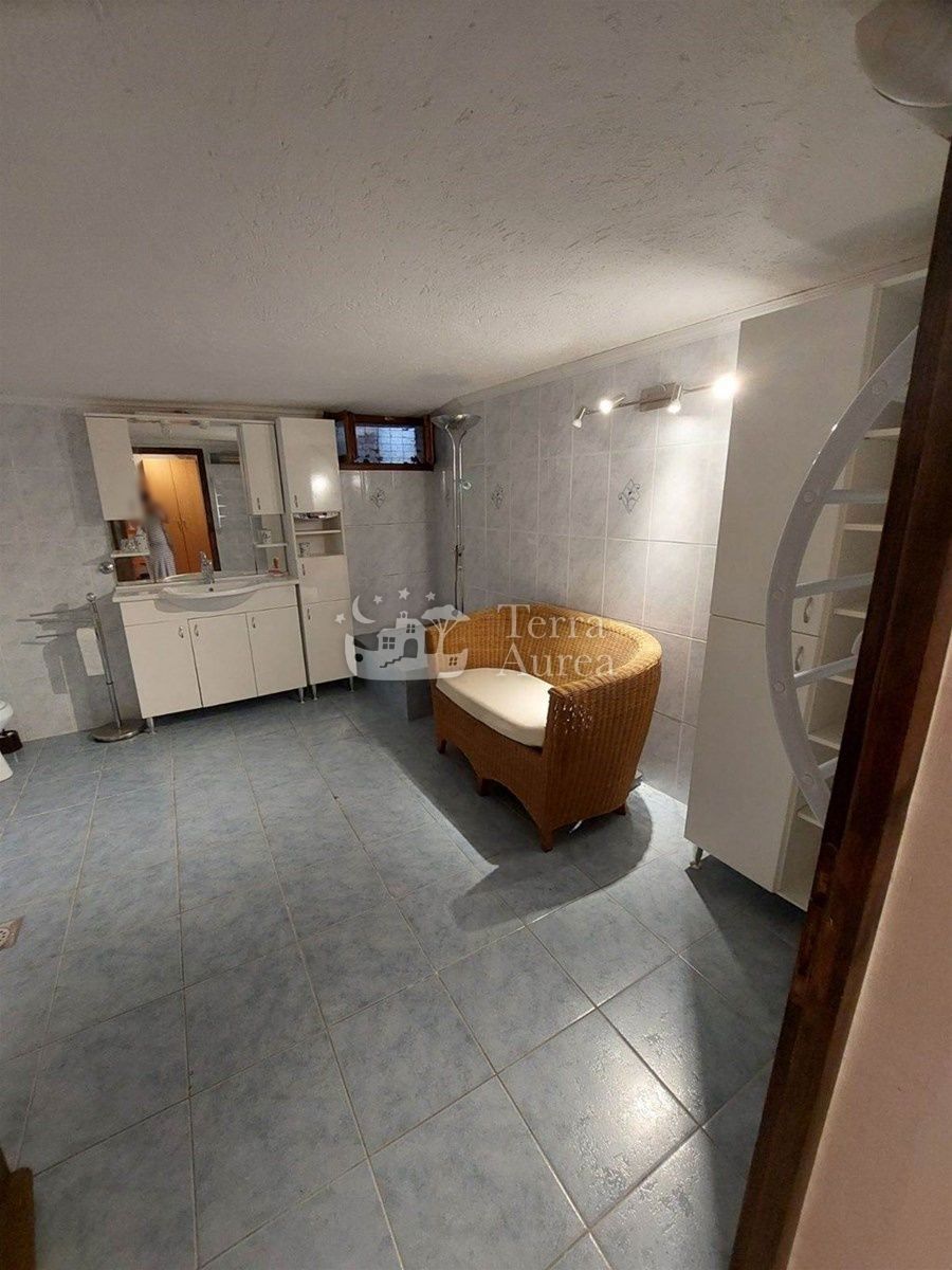Hiša Omišalj, 152m2