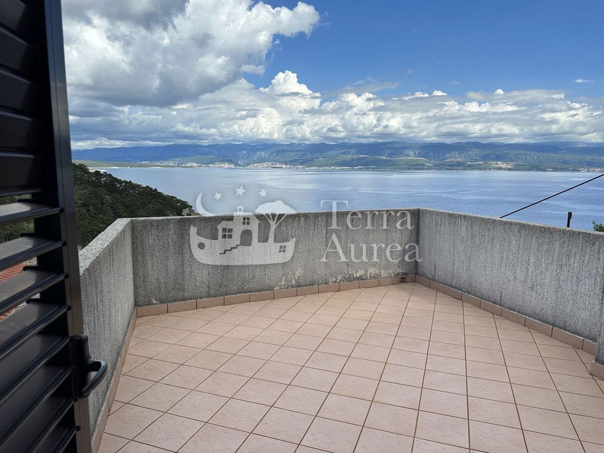 Dve hiši za adaptacijo s pogledom na morje, Vrbnik, otok Krk