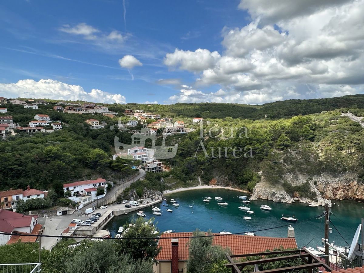 Dve hiši za adaptacijo s pogledom na morje, Vrbnik, otok Krk