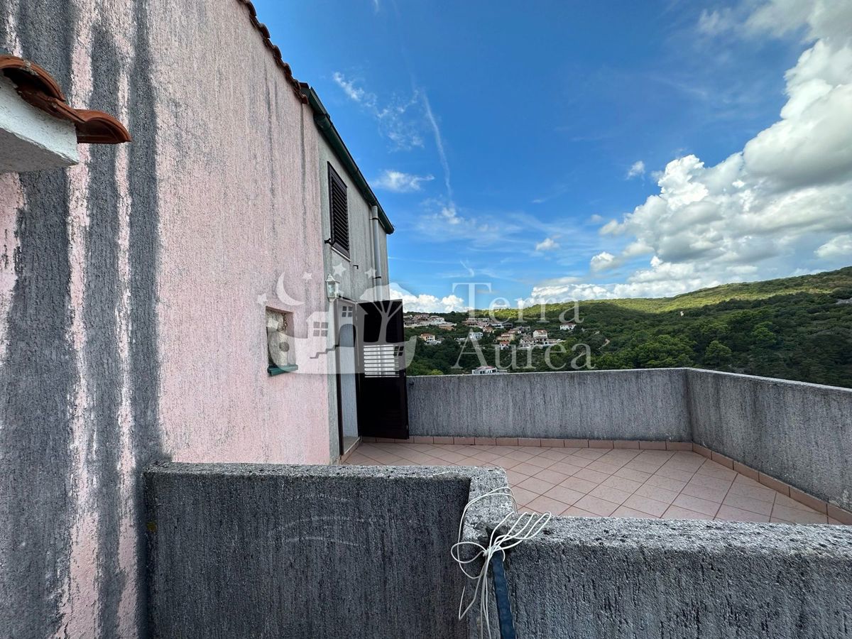 Dve hiši za adaptacijo s pogledom na morje, Vrbnik, otok Krk