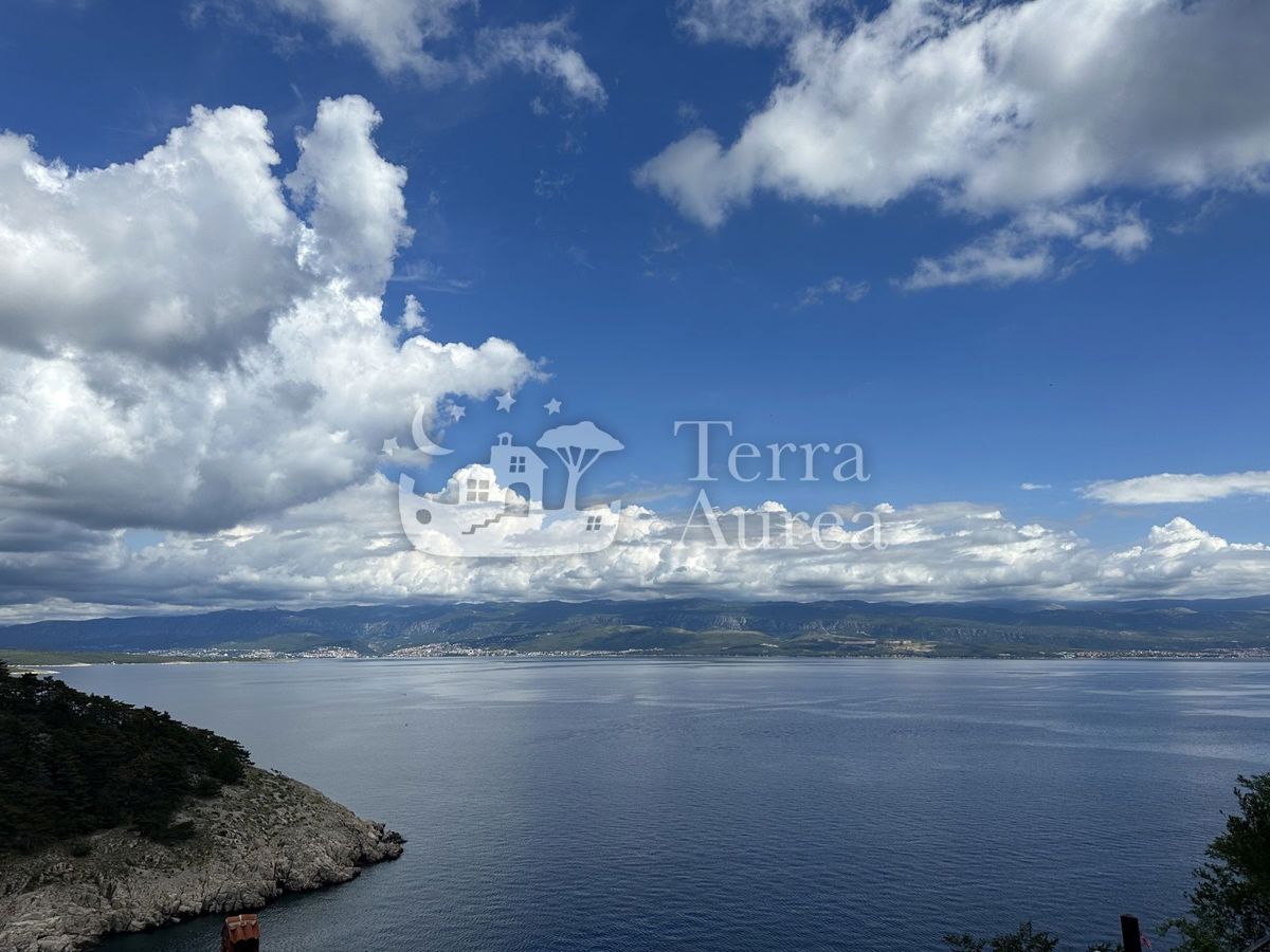 Dve hiši za adaptacijo s pogledom na morje, Vrbnik, otok Krk