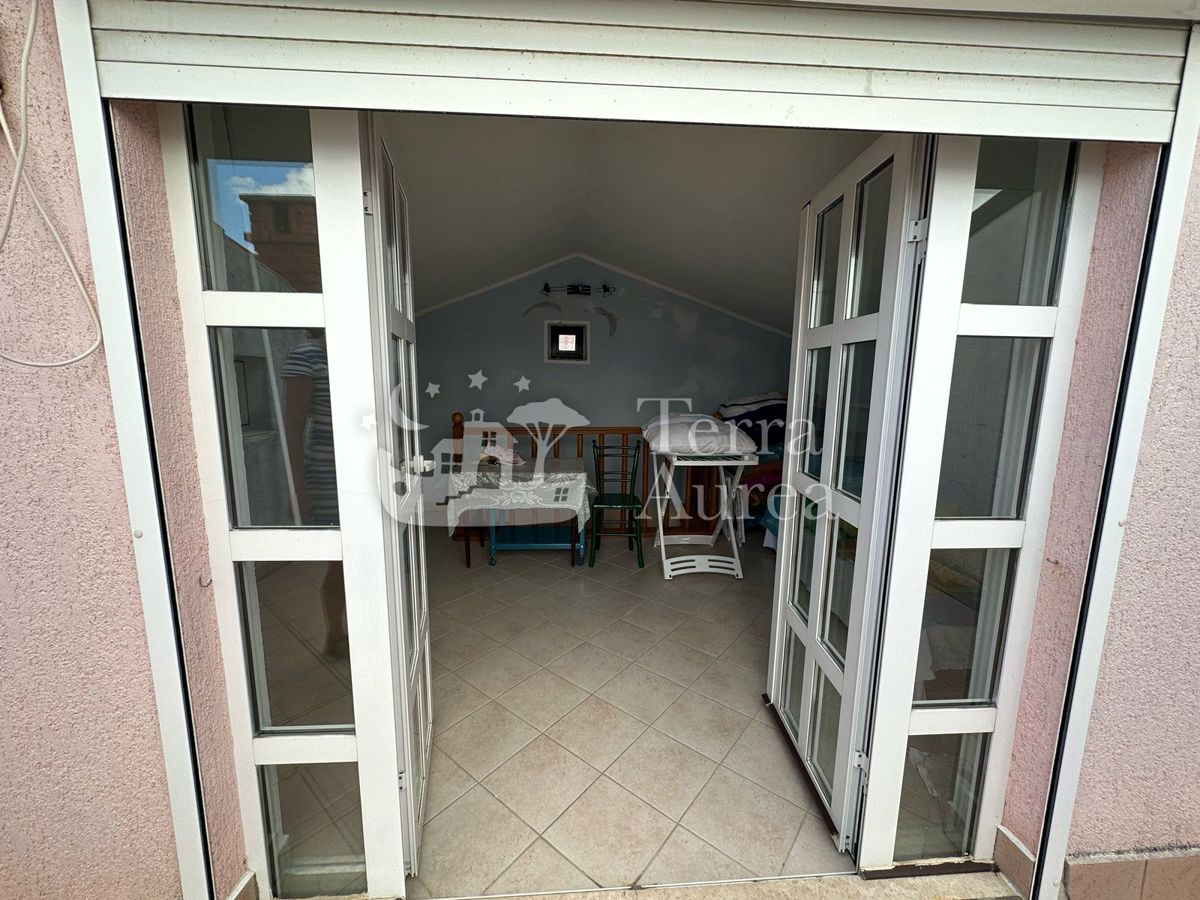 Dve hiši za adaptacijo s pogledom na morje, Vrbnik, otok Krk