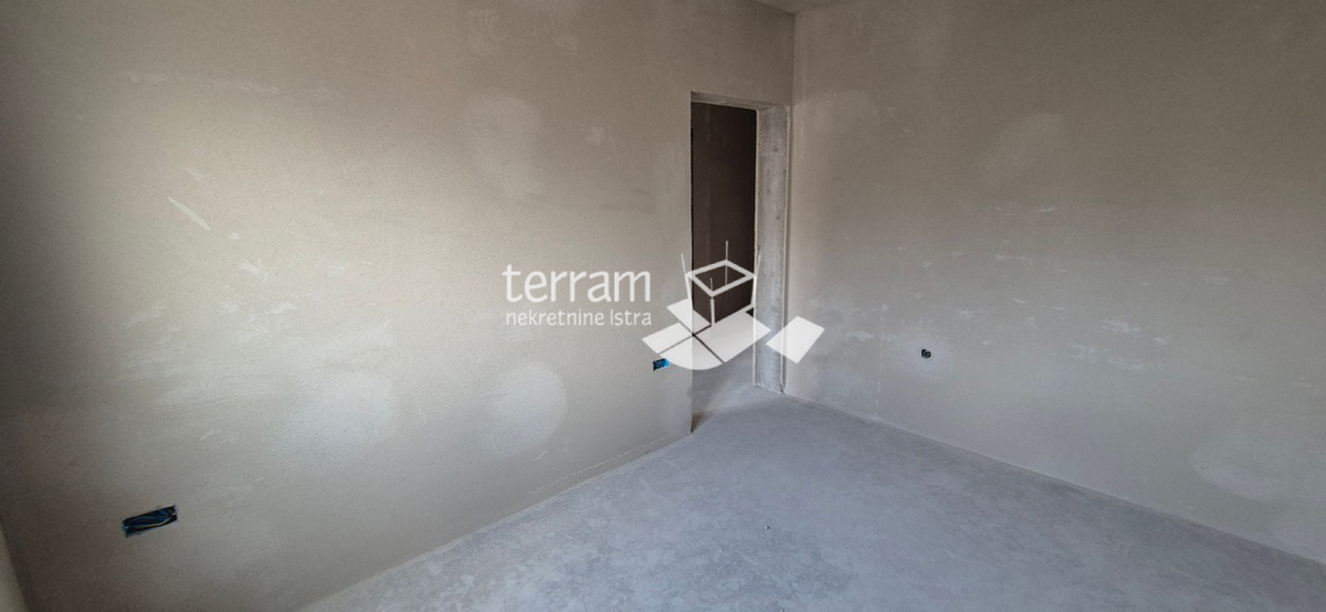 Istra, Pula, Šijana, stanovanje 87,89 m2, 2SS+db, prvo nadstropje, 2 x parkirno mesto #prodaja