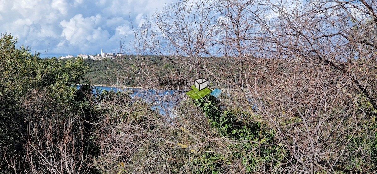 Istra, Medulin, Banjole, apartmajska hiša z bazenom, velikim vrtom, blizu morja #prodaja