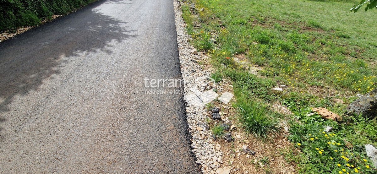 Istra, Svetvinčenat, Režanci, gradbeno zemljišče 2214m2 ODLIČNA LOKACIJA #prodaja