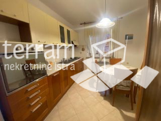 Istra, Medulin, samostojna hiša s pogledom na morje, 3 apartmaji, PRILOŽNOST !!