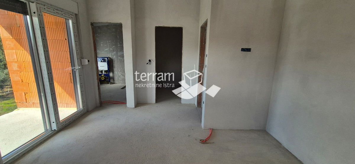 Istra, Ližnjan, stanovanje 124m2, 2s, parking, vrt, NOVO!! #razprodaja