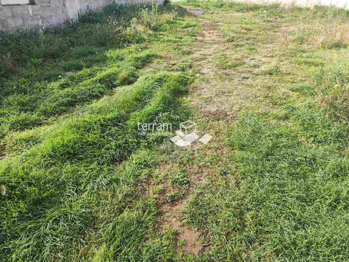 Istra, Pula, Valdebek, gradbeno zemljišče 990 m2, objekt 70 m2, #prodaja