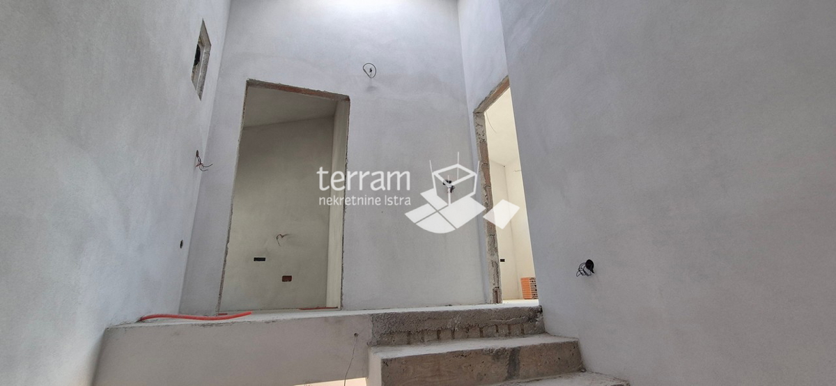 Istra, Ližnjan, hiša 124m2, 2 spalnici, tri kopalnice, dve parkirni mesti, vrt, NOVO!! #razprodaja ​