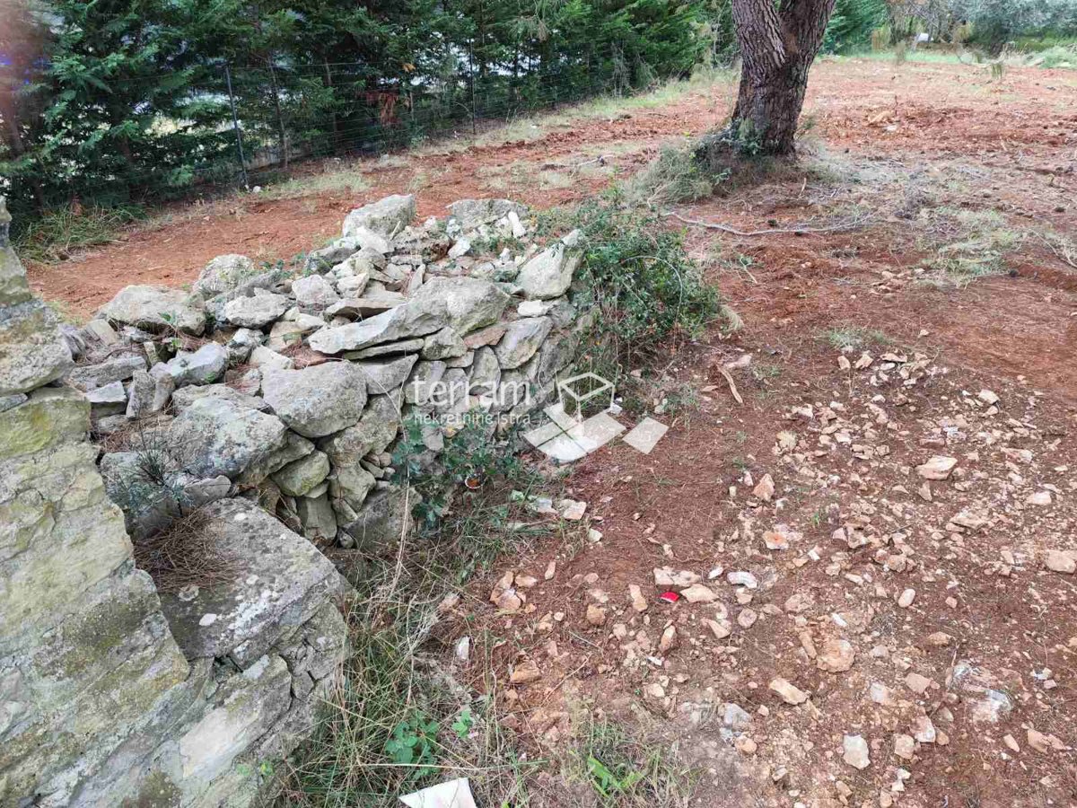 Istra, Medulin, prodamo gradbeno zemljišče 511m2 #prodaja