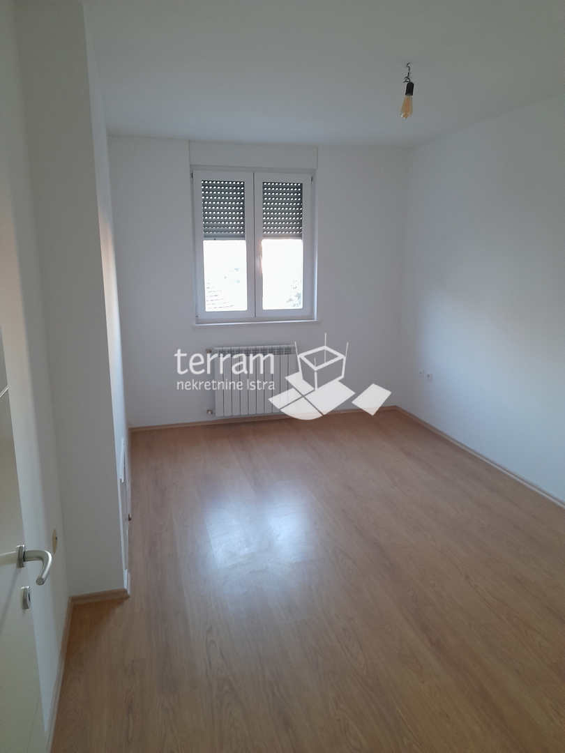 Istra, Pula, Center, stanovanje 83,37 m2, 2SS+DB, prvo nadstropje, dvigalo, garaža, #prodaja