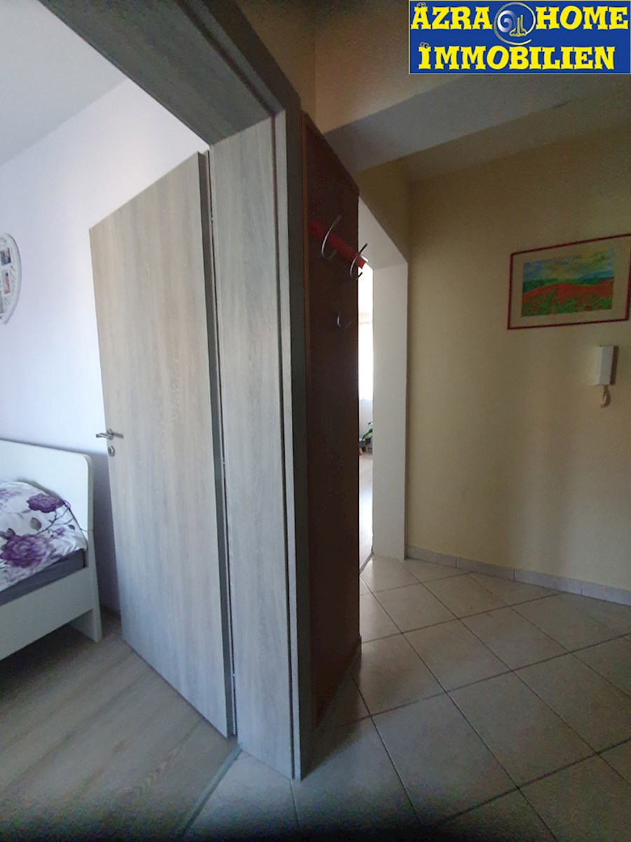 SO-366, VARVARI, 3 km od Poreča, stanovanje z 2 spalnicama v 2. nadstropju