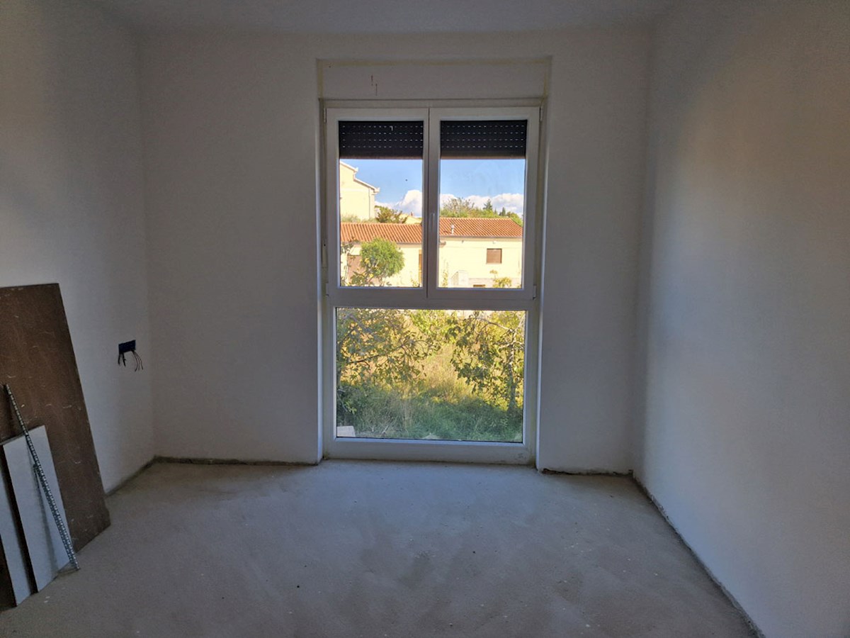 NSOP-237-3, Novogradnje – stanovanja, 2 km od morja