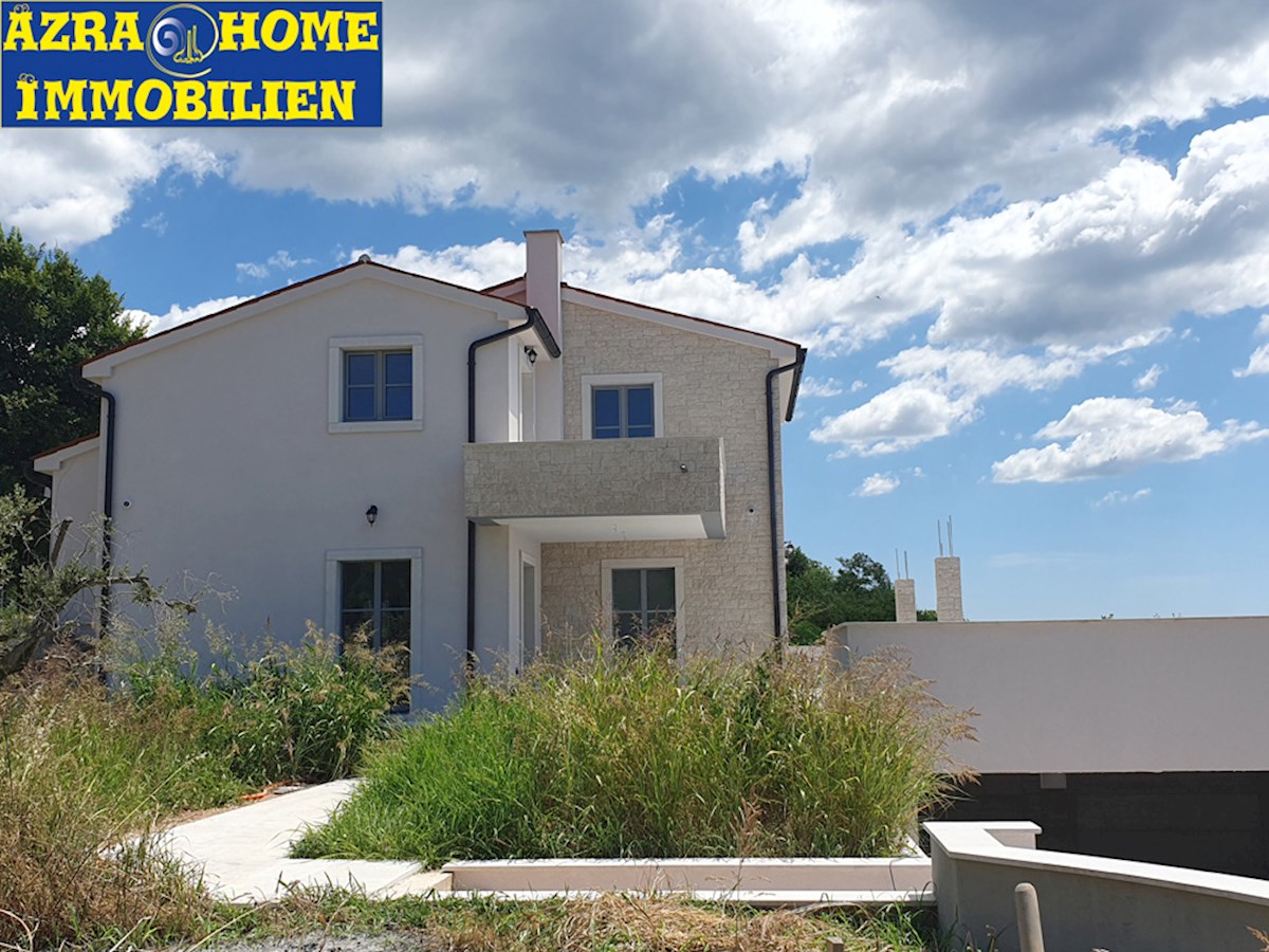 KOP-769, SVETI LOVREČ – Nova Hiša s 5 Spalnicami, Bazenom in Panoramskim Razgledom