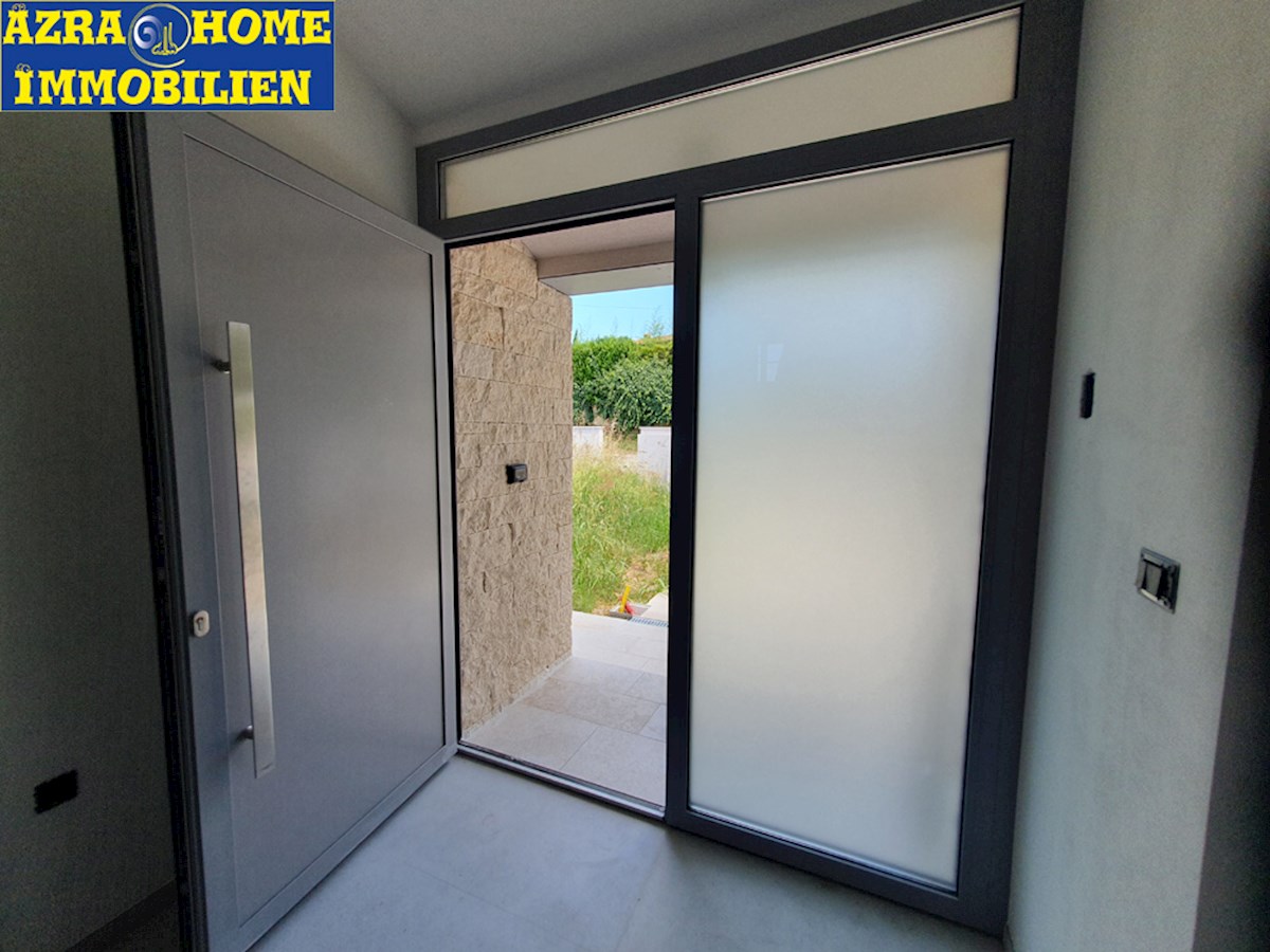 KOP-769, SVETI LOVREČ – Nova Hiša s 5 Spalnicami, Bazenom in Panoramskim Razgledom