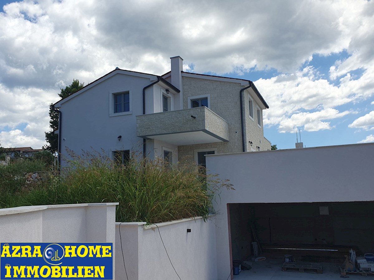 KOP-769, SVETI LOVREČ – Nova Hiša s 5 Spalnicami, Bazenom in Panoramskim Razgledom