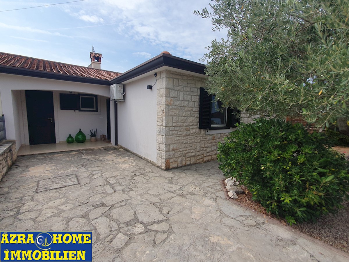 Prodaja hiše, TAR – okolica, 2 km, dvojna hiša, opremljena, vseljiva, 101 m², zemljišče skupaj 385 m² (KOP-776)