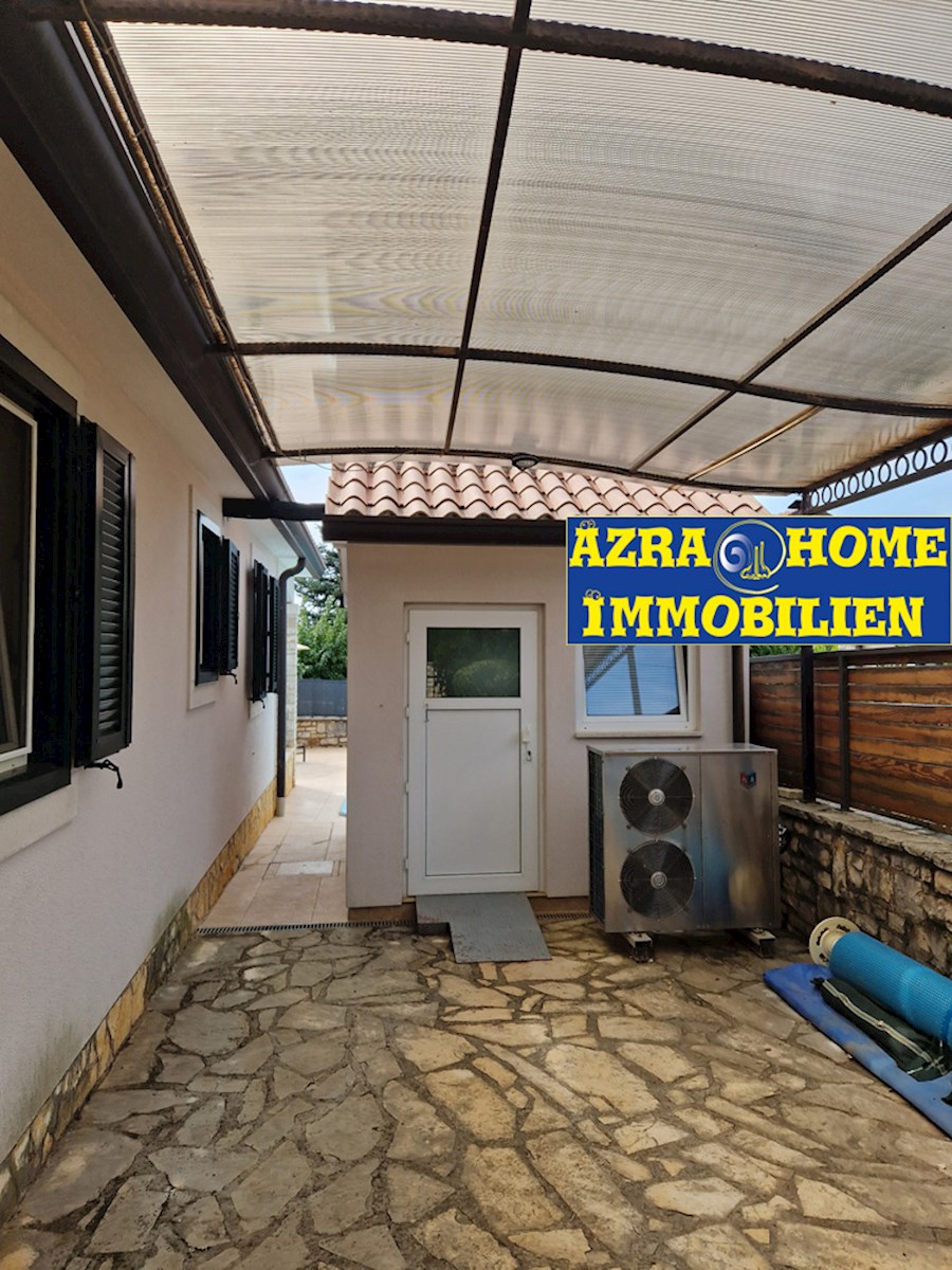 Prodaja hiše, TAR – okolica, 2 km, dvojna hiša, opremljena, vseljiva, 101 m², zemljišče skupaj 385 m² (KOP-776)