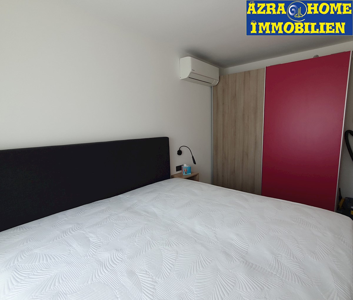 SP-414, POREČ – CENTER, nov, opremljeno stanovanje 61,50 m² (54,62 m² + terasa 6,88 m²), dve spalnici + dnevna soba, v stavbi z dvigalom
