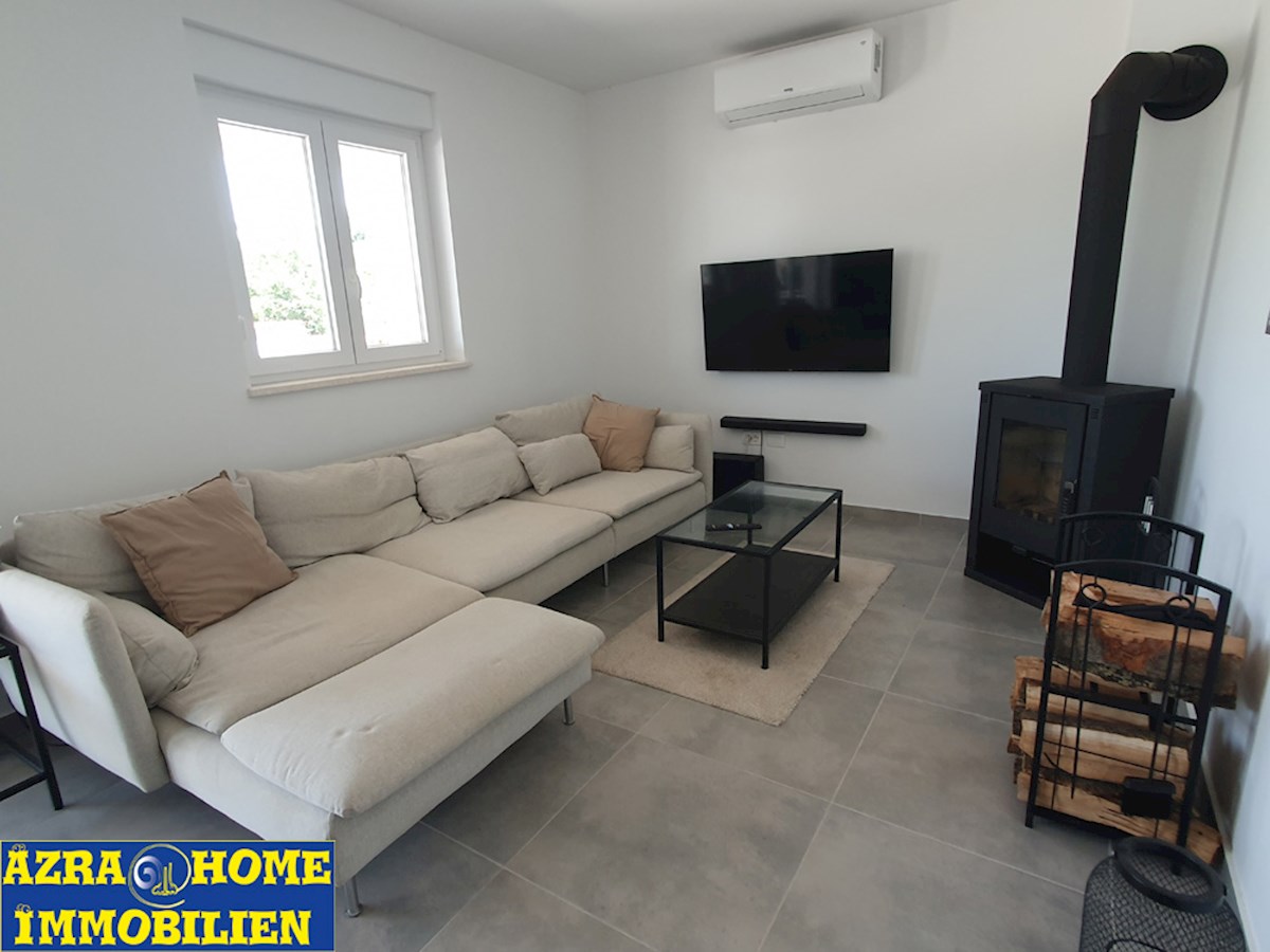 KO – 122, VODNJAN, okolica, 5 km, samostojna hiša na robu vasi, 180 m² z bazenom