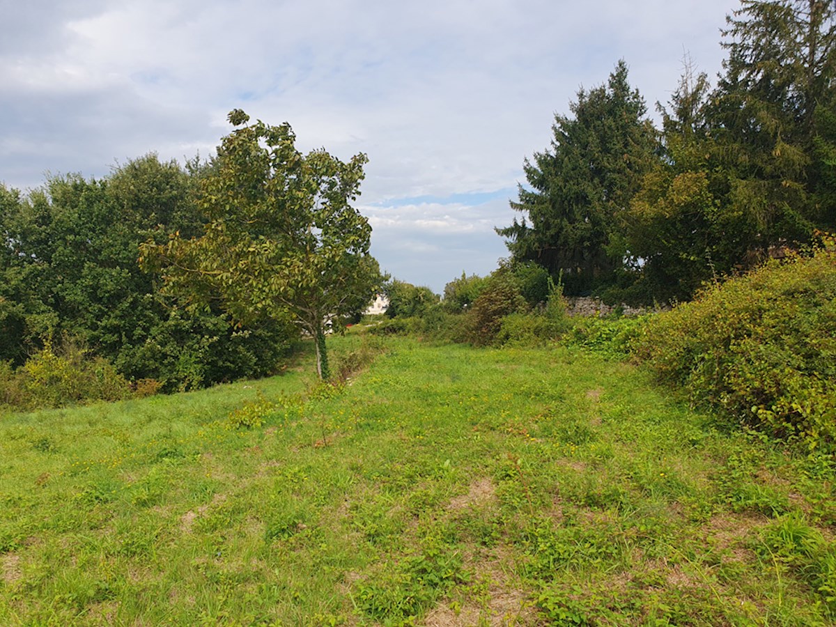 Z-661, SVETI PETAR U ŠUMI, Stavbno zemljišče 1.522 m²