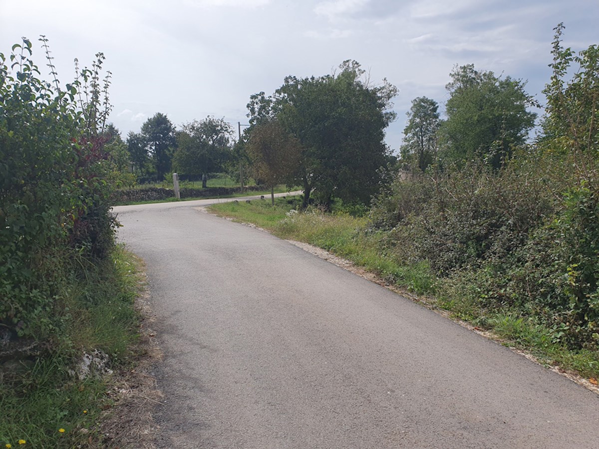 Z-661, SVETI PETAR U ŠUMI, Stavbno zemljišče 1.522 m²