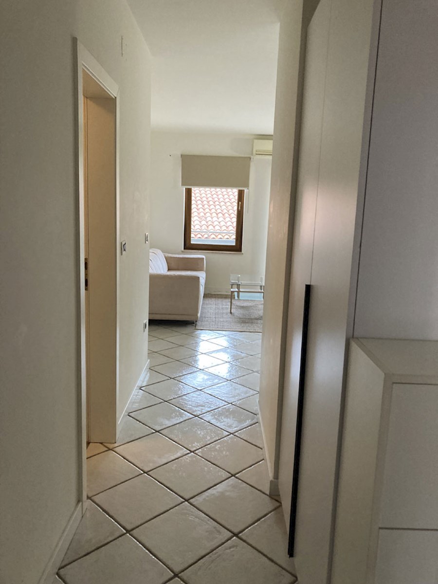 Prodaja – Poreč, stanovanje 63 m² v samem središču peš cone (SP-418)