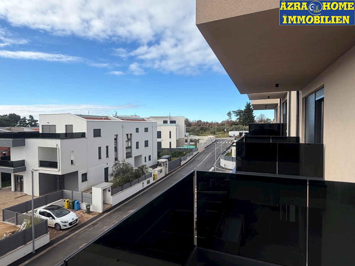 Novo, vseljivo stanovanje v Vabrigi, 800 m od morja