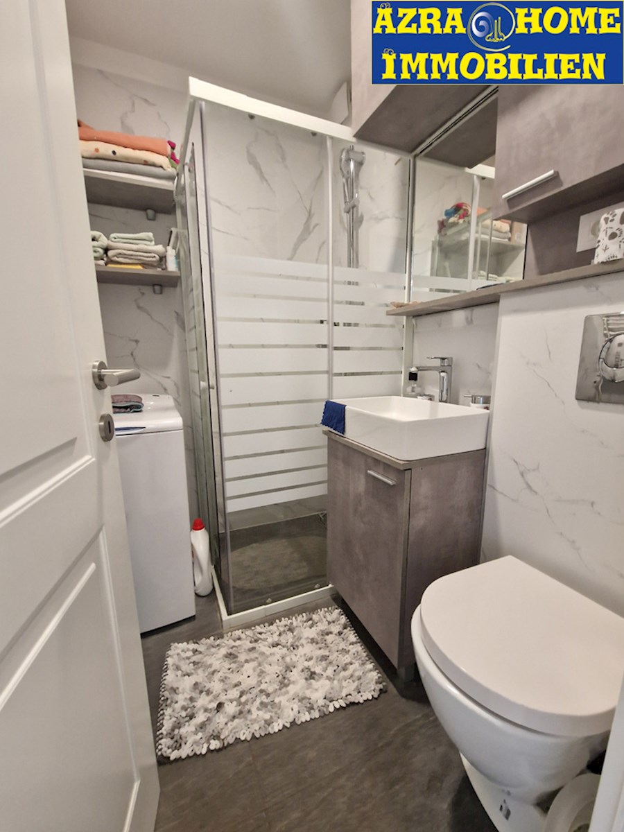 Prenovljeno in opremljeno stanovanje v 1. nadstropju v Červar Porat, 40 m² (SO-368)