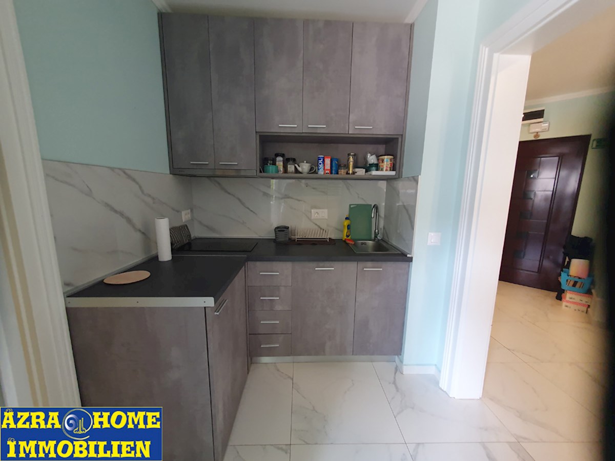 Prenovljeno in opremljeno stanovanje v 1. nadstropju v Červar Porat, 40 m² (SO-368)