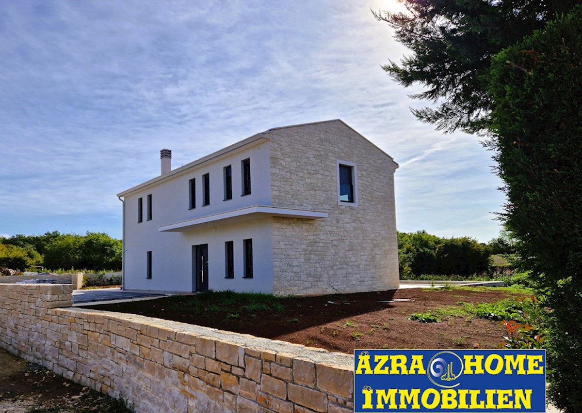 Prodaja, Vila, Poreč, novogradnja, 219 m², bazen 32 m², zemljišče 1032 m² (KOP-747)