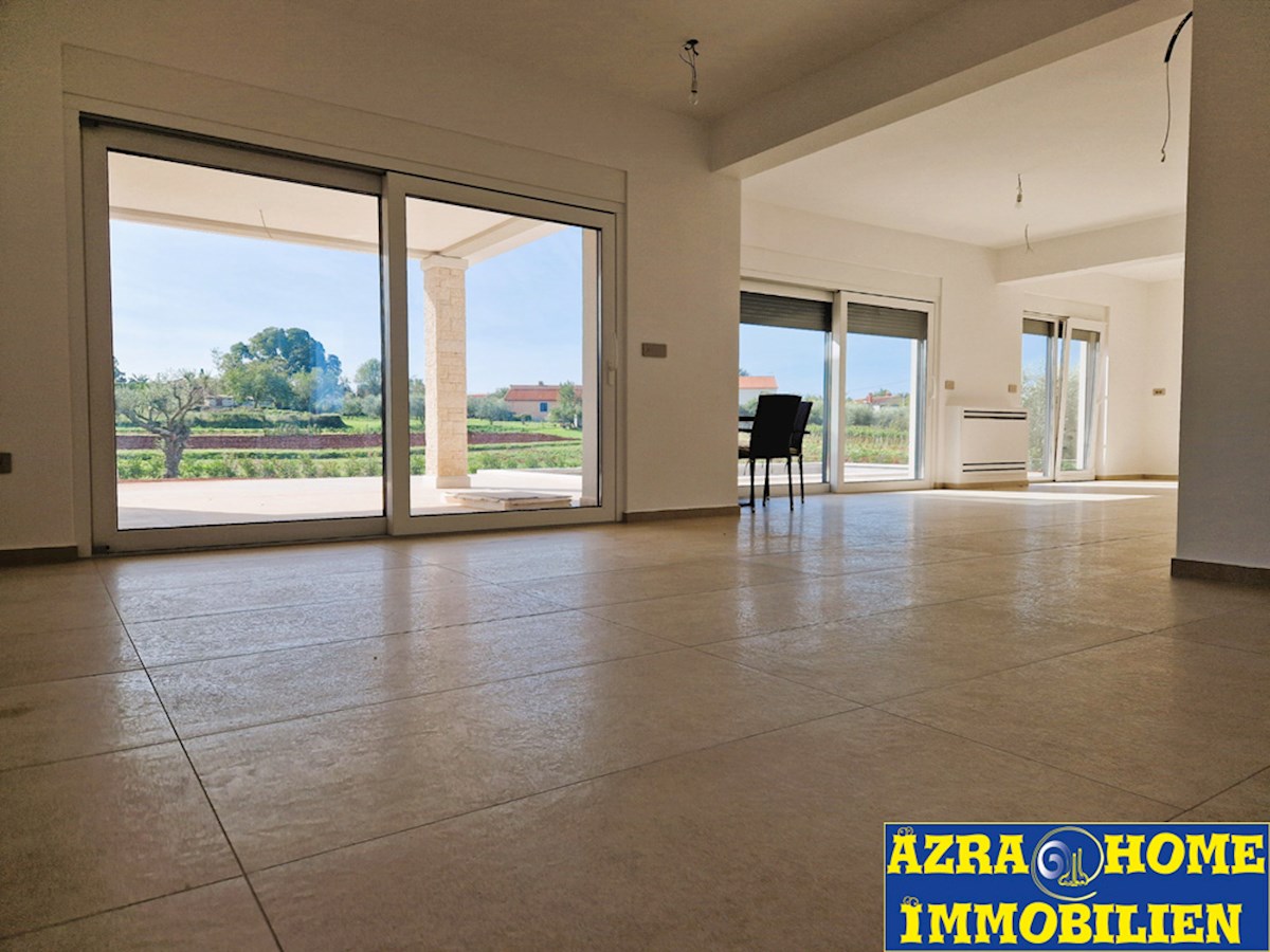 Prodaja, Vila, Poreč, novogradnja, 219 m², bazen 32 m², zemljišče 1032 m² (KOP-747)