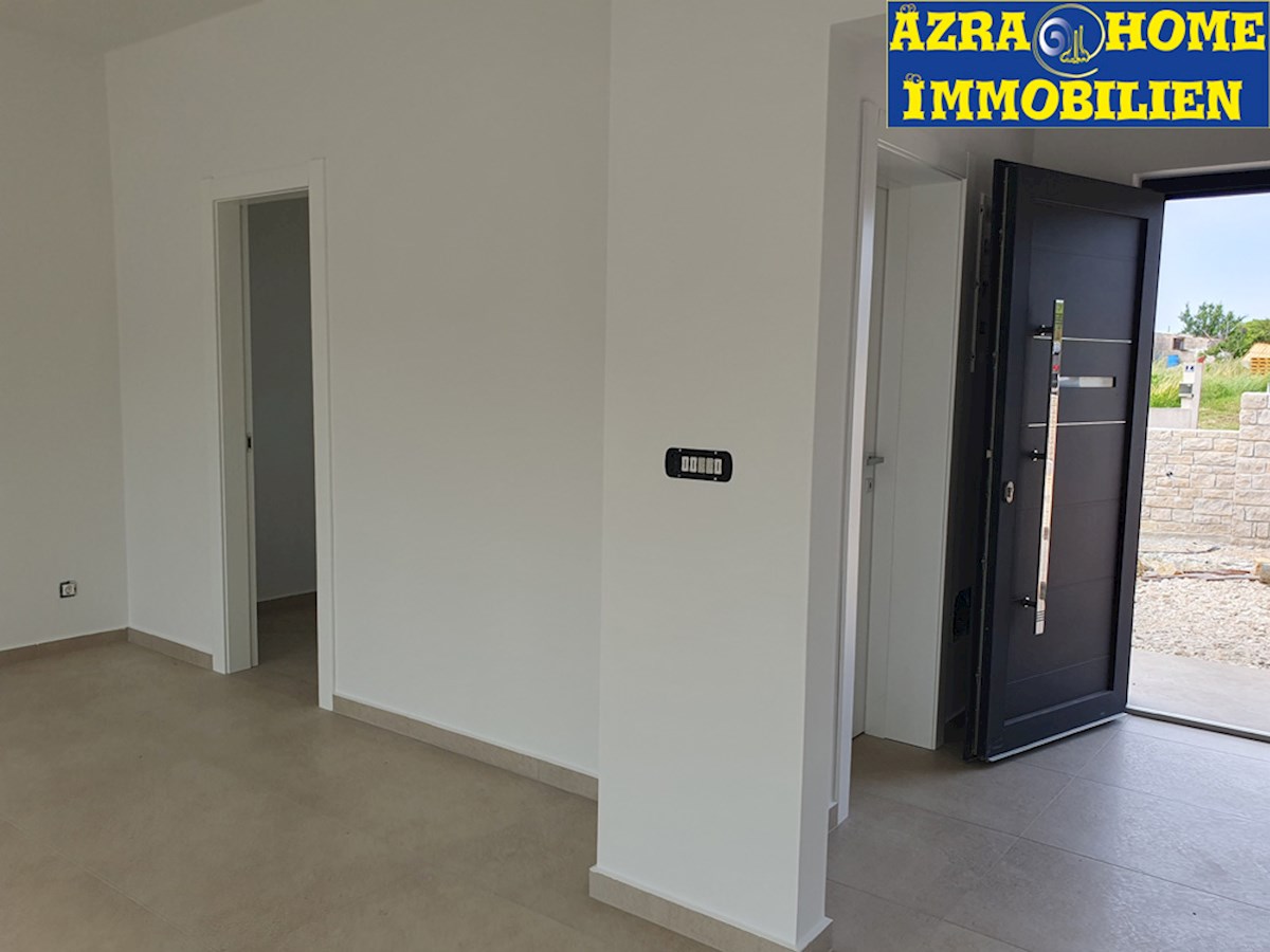 Prodaja, Vila, Poreč, novogradnja, 219 m², bazen 32 m², zemljišče 1032 m² (KOP-747)