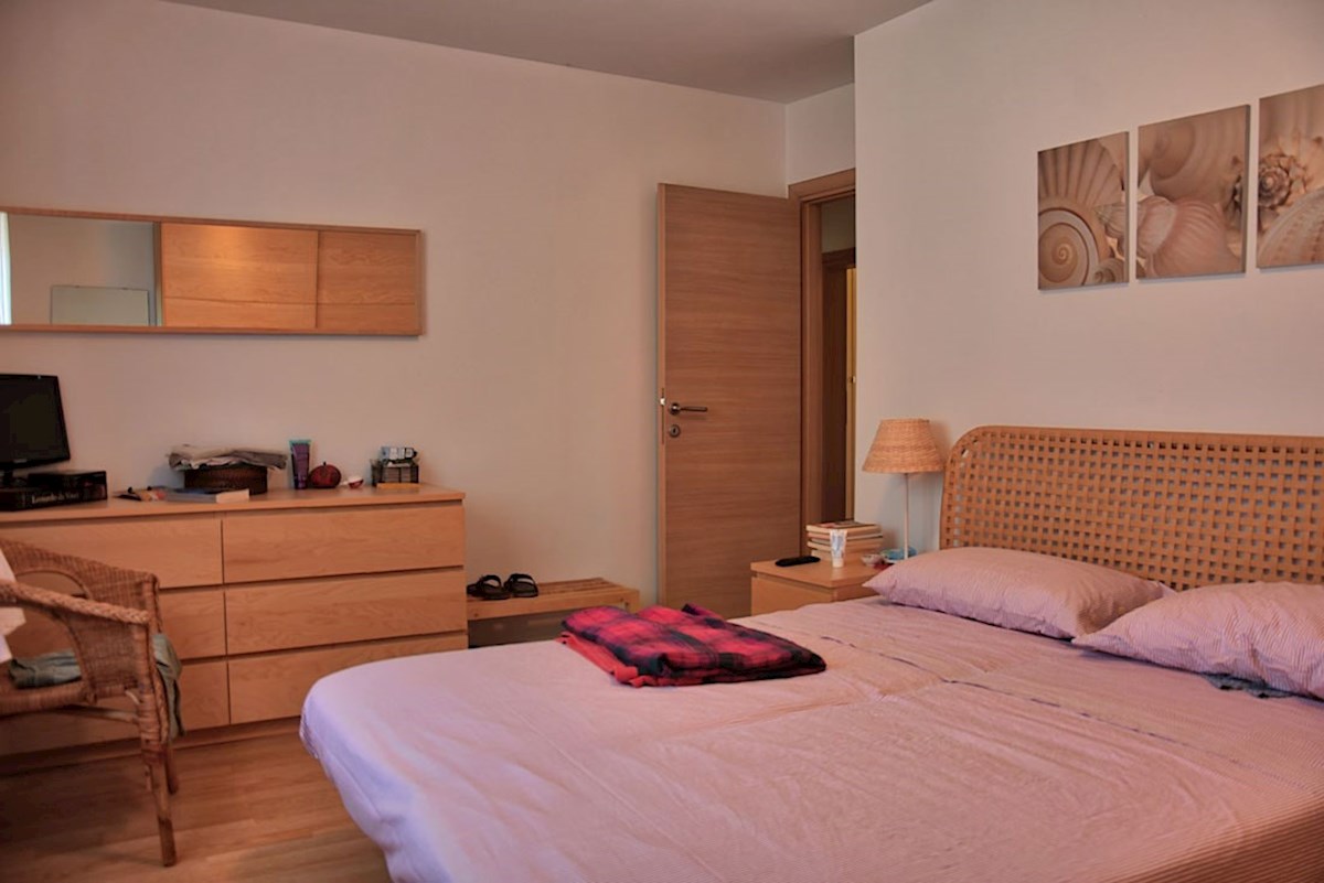 Stanovanje 65m2 s prostornim vrtom v okolici Poreča (SO-370)