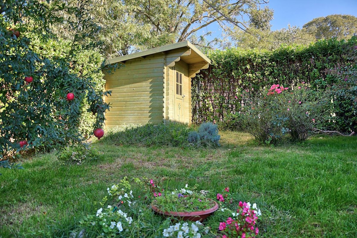 Stanovanje 65m2 s prostornim vrtom v okolici Poreča (SO-370)