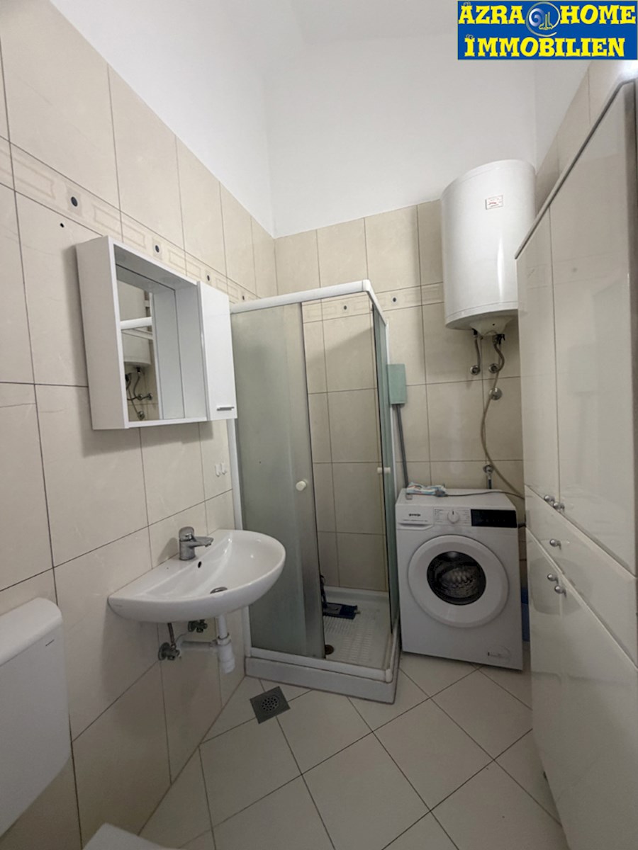 Prodaja stanovanja, Poreč, Kukci, 4 km od morja, 45,28 m2 + 2,63 m2, (SO-373)