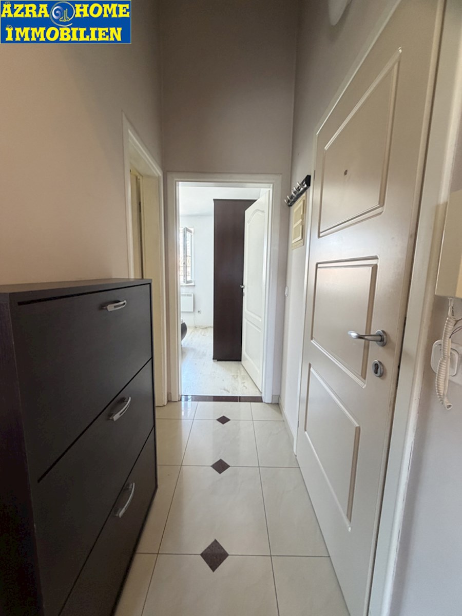 Prodaja stanovanja, Poreč, Kukci, 4 km od morja, 45,28 m2 + 2,63 m2, (SO-373)