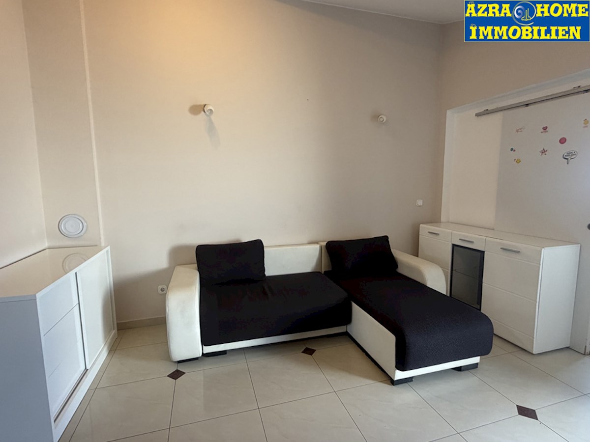 Prodaja stanovanja, Poreč, Kukci, 4 km od morja, 45,28 m2 + 2,63 m2, (SO-373)