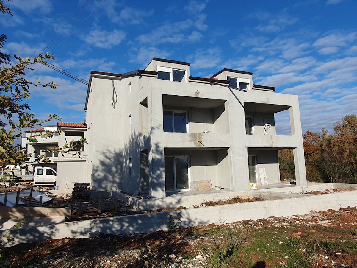 NSOP-232-1-E, Novi Apartmaji v Okolici Poreča (9 km)